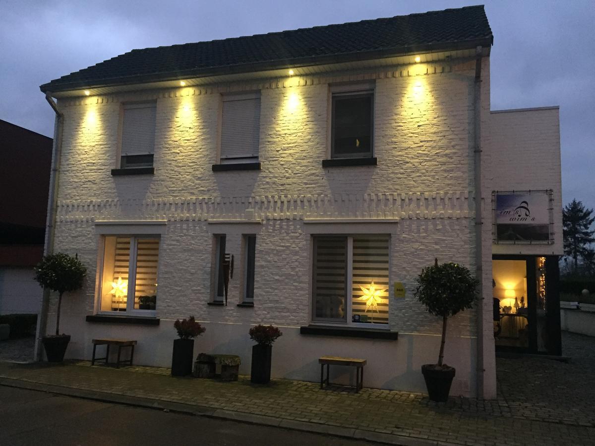 B&B Montenakerhof Riemst Eksteriør billede