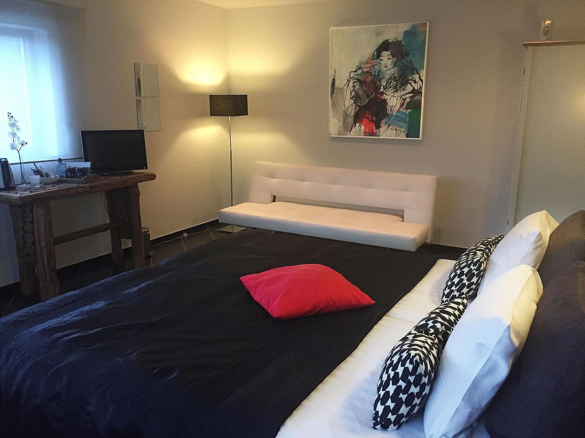 B&B Montenakerhof Riemst Eksteriør billede